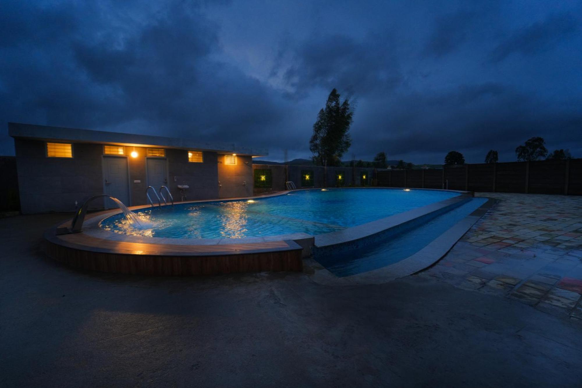 Signature Homes Luxury Service Apartment Chikmagalūr エクステリア 写真
