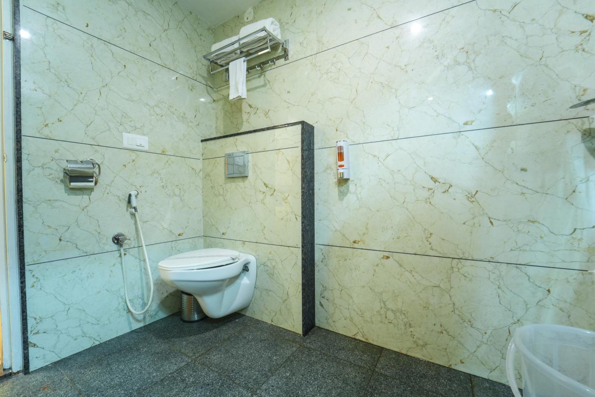 Signature Homes Luxury Service Apartment Chikmagalūr エクステリア 写真
